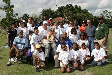Dennis Walters with group of participants at his clinic. Dennis Walters with group of participants at his clinic.